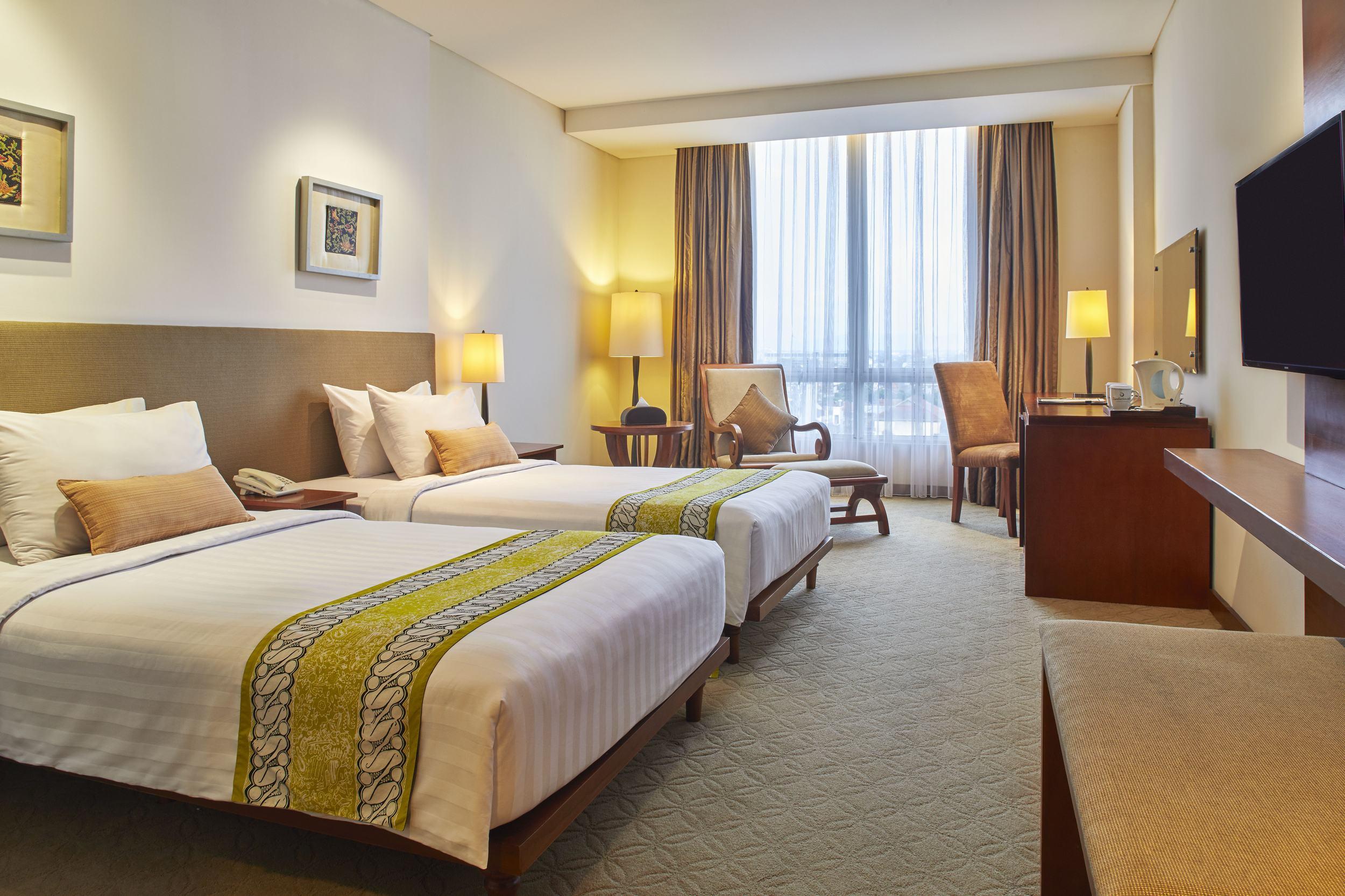 Jambuluwuk Malioboro Hotel Jogjakarta Buitenkant foto Deluxe Room