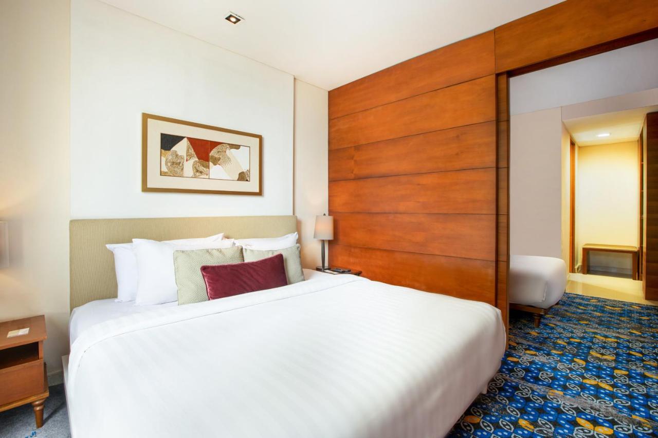 Jambuluwuk Malioboro Hotel Jogjakarta Buitenkant foto